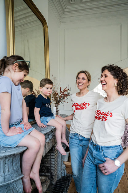 T-shirt - Moederkloek, voor liefdevolle en zorgzame mama's!